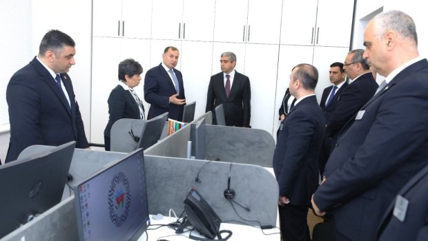 Nazir AHİK-in Hüquqi Yardım Mərkəzi ilə tanış oldu - FOTO