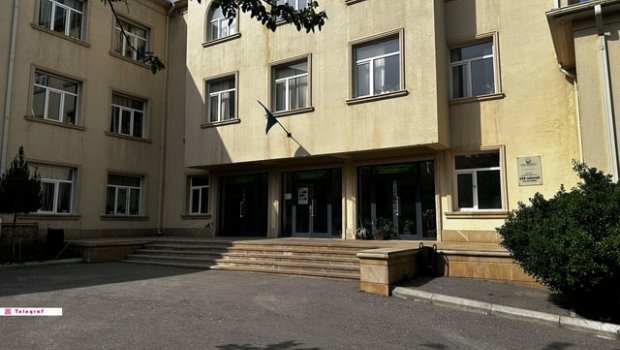 Bakıda dərs zamanı şagird vəhşicəsinə döyüldü &ndash; FOTO