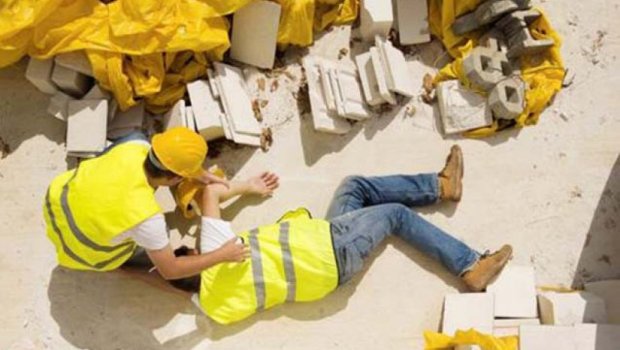 Şirkətin işçisi hündürlükdən yıxılıb HƏLAK OLDU - Əmək müqaviləsi olmayıb