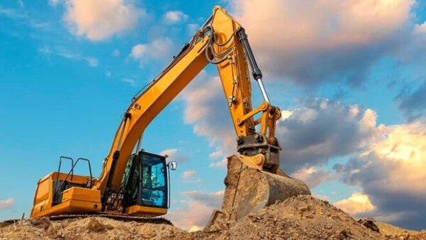 Bakıda binada yaşayış ola-ola növbəti söküntü - VİDEO