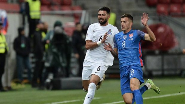“Neftçi” bu futbolçuya yeni müqavilə TƏKLİF ETDİ