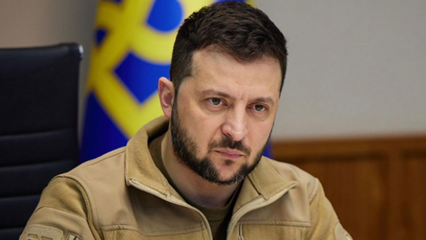 Zelenski Elmir Qardaşovu ordenlə TƏLTİF ETDİ