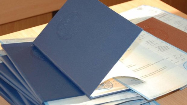 Məzunlara diplom nə vaxt verilməlidir? - AÇIQLAMA