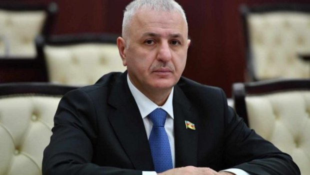 Ölkələrin uğuru müstəqil siyasi iradədən daha çox asılıdır