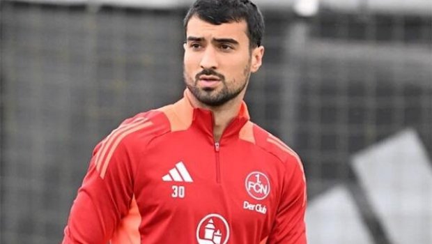 “Nürnberq”dən Mahir Emreliyə xüsusi hədiyyə - FOTO