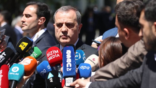 Ceyhun Bayramov AZAL təyyarəsinin qəzasından DANIŞDI