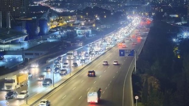 Bakının bəzi yollarında sıxlıq var - SİYAHI/FOTO