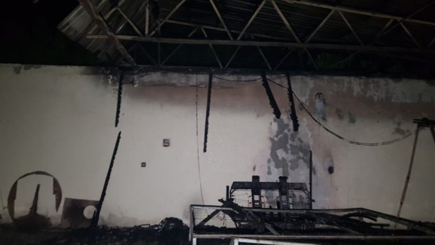 Göyçayda güclü yanğın: Ev sahibinə küllü miqdarda ziyan dəydi - FOTO