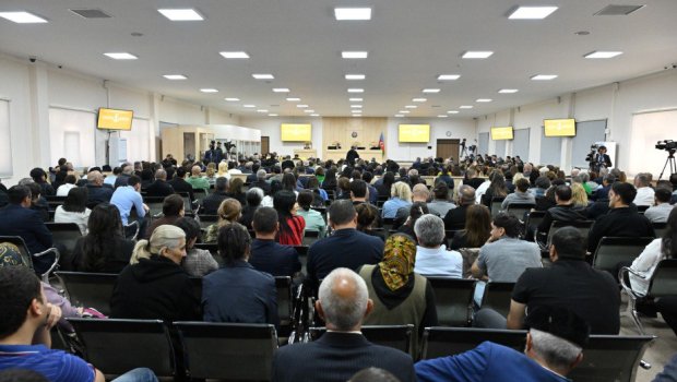 Zərərçəkmiş: &ldquo;Ermənilər mülki şəxsləri mühasirəyə salıb məhv etdilər&rdquo;