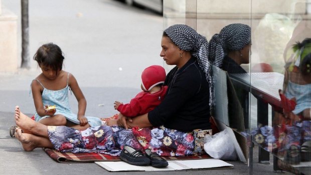 Uşaqlarını diləndirən 354 valideyn barədə tədbir görüldü