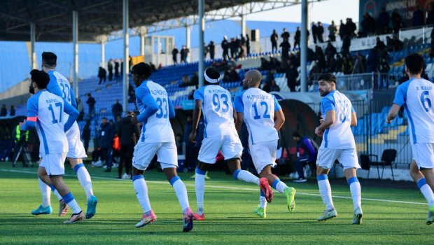 Daha bir legioner “Şamaxı”nı TƏRK EDİR