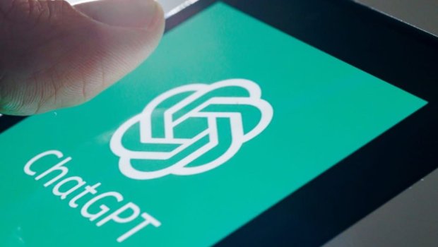 &ldquo;ChatGPT&rdquo;dən REKORD: Dünyada ən çox ziyarət edilən 5-ci sayt oldu