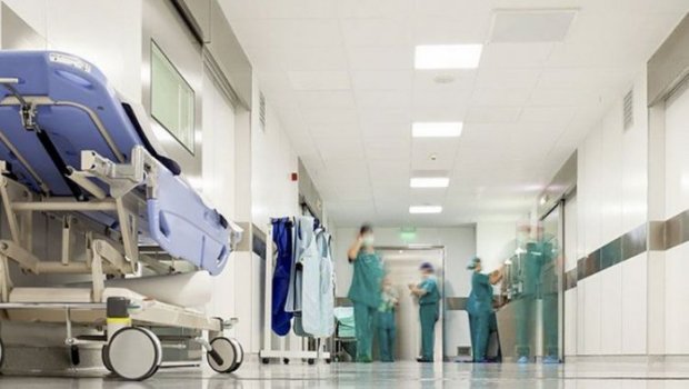 Bakıda ər başqa kişidən borc istəyən arvadını BIÇAQLADI