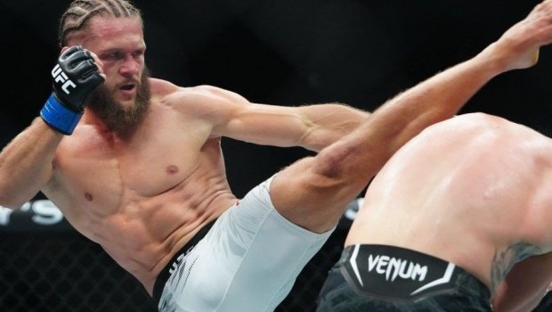 UFC-nin Bakı turnirindəki döyüşlərin SİYAHISI