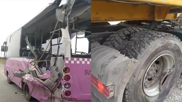 Sumqayıtda avtobus yük maşını ilə toqquşdu &ndash; VİDEO