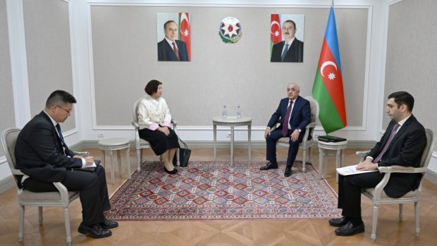 Baş nazir yeni Çin səfiri ilə görüşdü