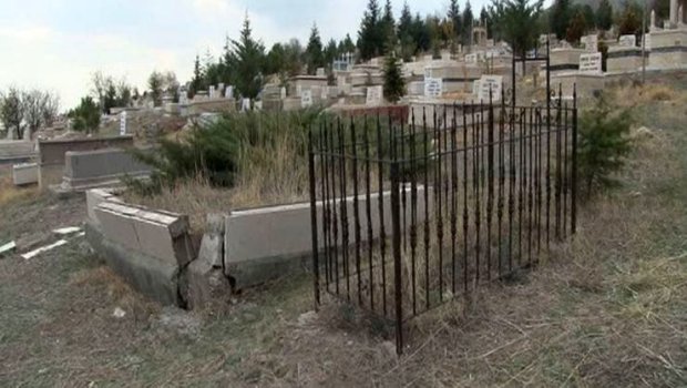 Uşaq məzarlarının &ldquo;pir&rdquo;ə çevrilməsi &ndash; İslama görə qəbirlərdən mədət ummaq doğrudurmu?