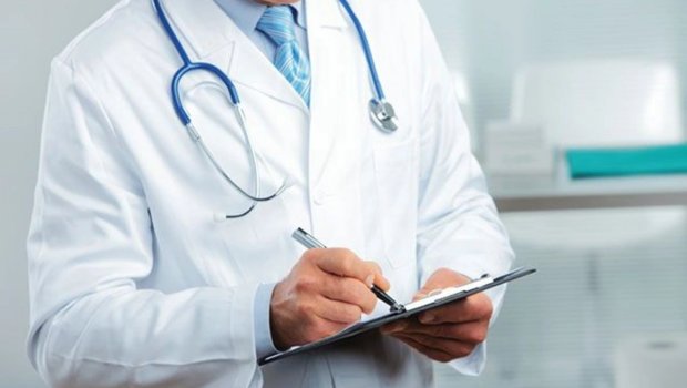 Bu həkimləri 4 il həbs cəzası GÖZLƏYİR