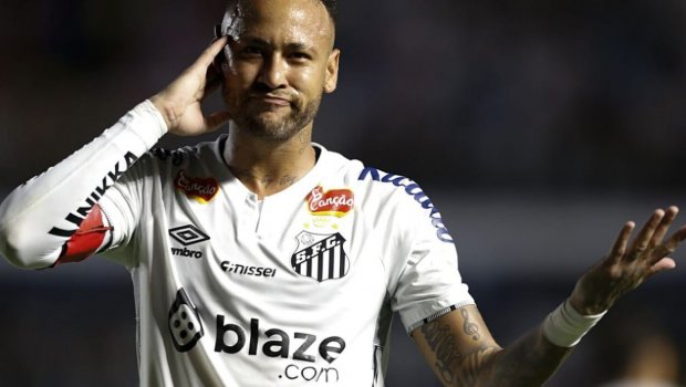 “Santos” büdcəsinin 25 faizini Neymarın maaşına ÖDƏYİR