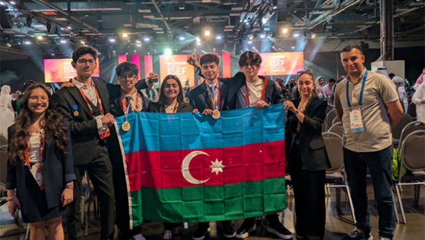 Məktəblilərimizdən ABŞ-də növbəti uğur! &ndash; FOTO