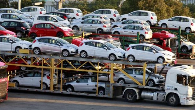 Xaricdən gətirilən avtomobillərdən NARAZILIQ - VİDEO