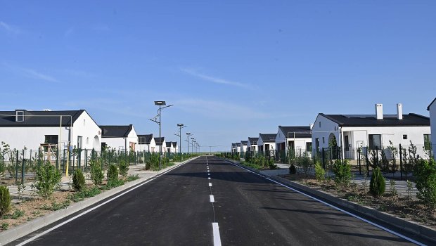 Ağdamın Kəngərli kəndinə növbəti köç karvanı yola salındı