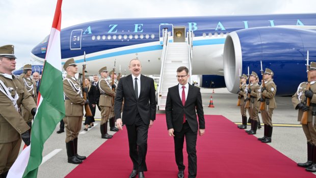 İlham Əliyev Macarıstanda - FOTO/VİDEO