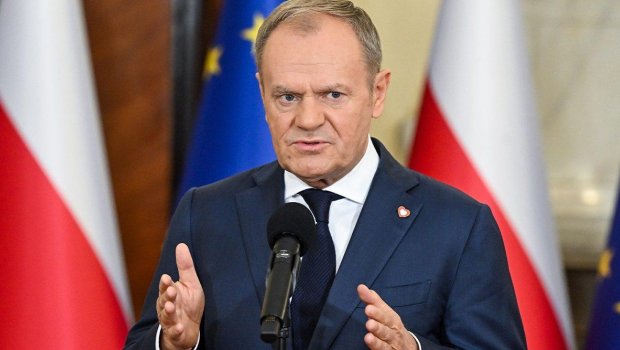 Tusk: “Polşa üçün Ukraynaya qoşun göndərmək məsələsi bağlanıb”
