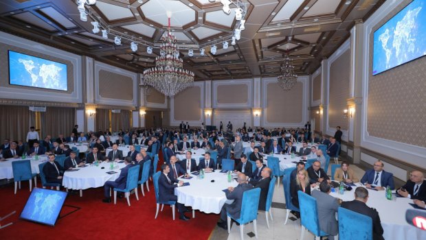 Naxçıvanda "Konstitusiya və Suverenlik İli&rdquo;nə həsr edilən &ldquo;Kiber Suverenlik&rdquo; konfransı keçirilir &ndash; YENİLƏNƏCƏK/FOTO