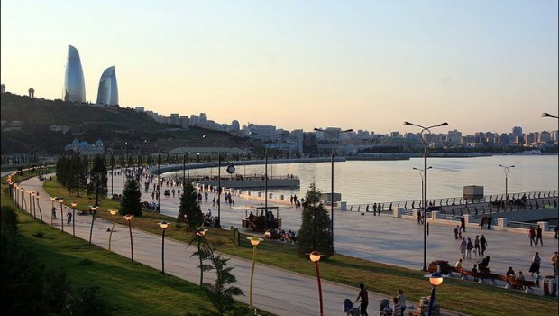 Bakıda Dənizkənarı Bulvara giriş MƏHDUDLAŞDIRILIR