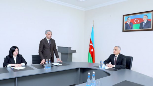 Yeni kənd təsərrüfatı naziri kollektivə təqdim olunub - FOTO