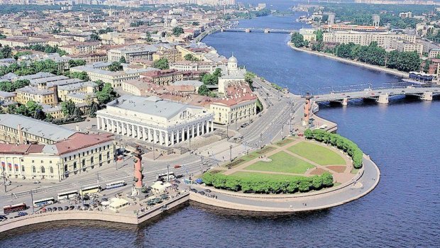 Sankt-Peterburqda Azərbaycan konsulunun yanında söyüş söydü – HƏBS OLUNDU