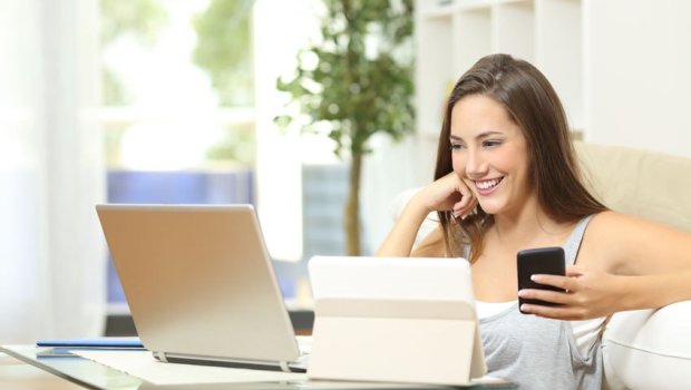 Onlayn çalışanların NƏZƏRİNƏ &ndash; Qanun DƏYİŞİR