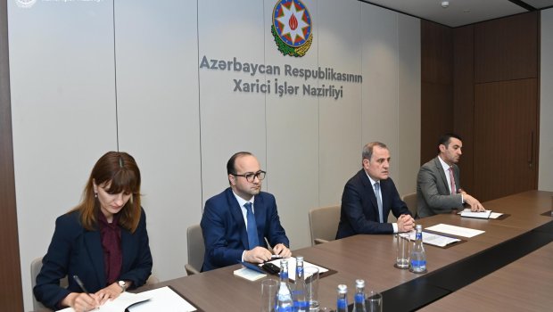 Koreyalı səfir Ermənistan konstitusiyasında ölkəmizə qarşı ərazi iddiaları barədə MƏLUMATLANDIRILDI