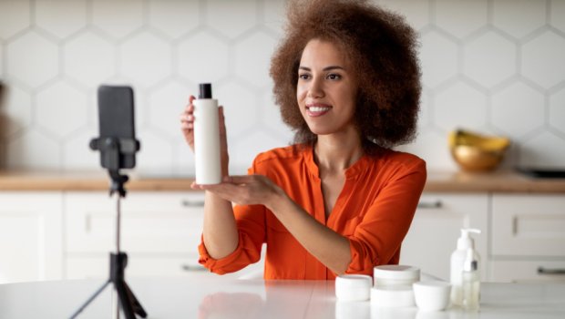 İnfluenserlər və bloqerlər hansı qaydalara əməl etməli olacaqlar? - VİDEO