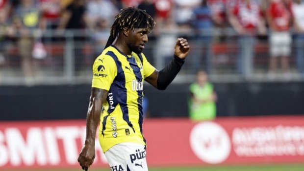 “Fənərbağça” bu futbolçu ilə yollarını AYIRACAQ