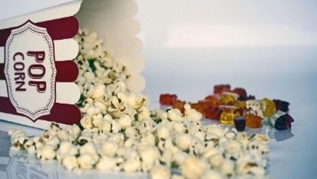 BİLİRDİNİZMİ? - Popkornu bu şəkildə hazırlamaq xəstəlik riskini azaldır