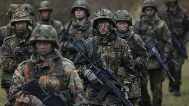 II Dünya Müharibəsindən sonra İLK &ndash; Almaniya bu ölkəyə qoşun GÖNDƏRDİ