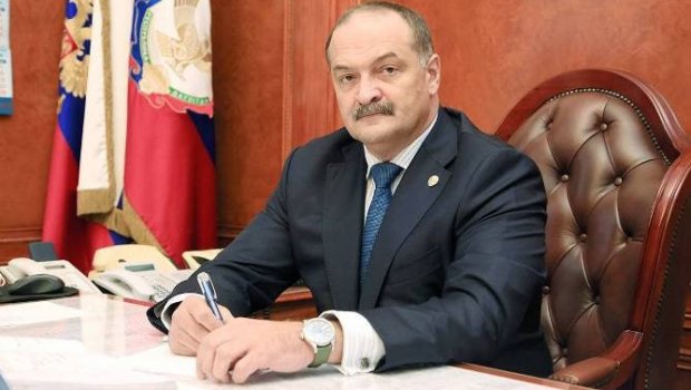Ukrayna məhkəməsindən Dağıstan lideri barəsində 8 il HƏBS CƏZASI