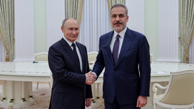 Hakan Fidan Putinlə Ukrayna ətrafında baş verənləri MÜZAKİRƏ EDİB