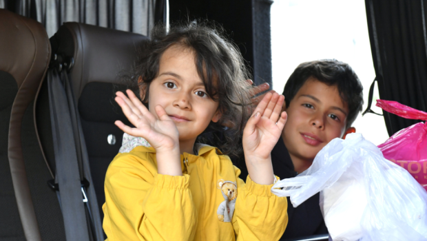 Kəngərli kəndinə növbəti köç karvanı yola salındı &ndash; FOTO