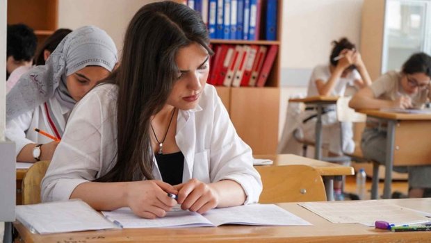 Qəbul imtahanlarından NARAZILIQLAR artır &ndash; Yeni model tətbiq OLUNACAQ?