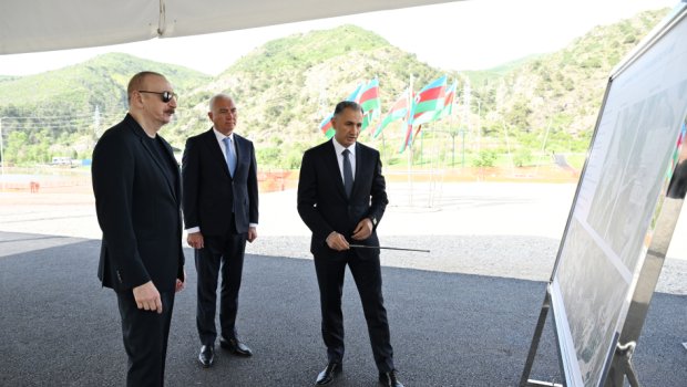 İlham Əliyev Laçın kanat yolunun təməlini qoydu – FOTO/VİDEO