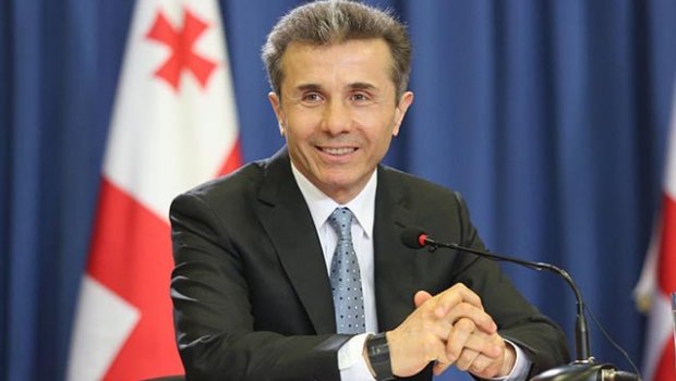 İvanişvilinin bitkoinlərini OĞURLADI - Azərbaycanla sərhəddə SAXLANILDI