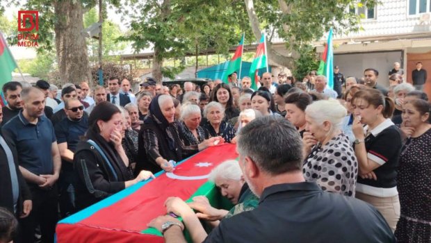 Ağdərədə qalıqları tapılan Əsəddin Novruzov doğma torpağında DƏFN OLUNDU &ndash; FOTO/VİDEO