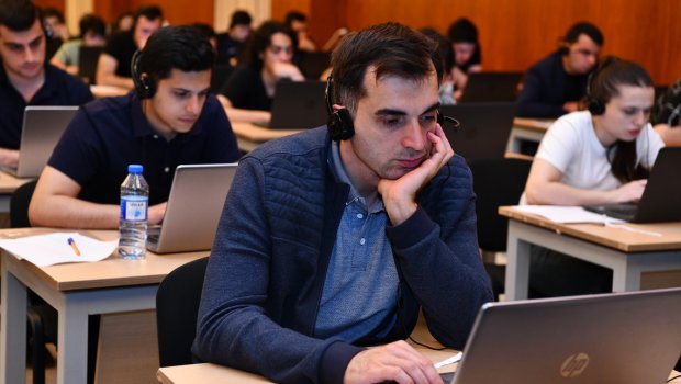 ADNSU-da doktorantura səviyyəsində xarici dil üzrə sınaq imtahanında 23 ali təhsil müəssisəsinin məzunları iştirak edib &ndash; FOTO