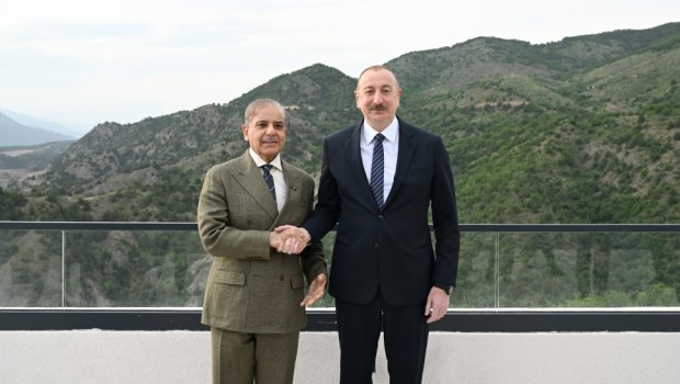 Prezidentin Laçında Şahbaz Şəriflə nahar əsnasında geniş tərkibdə görüşü oldu - FOTO/VİDEO