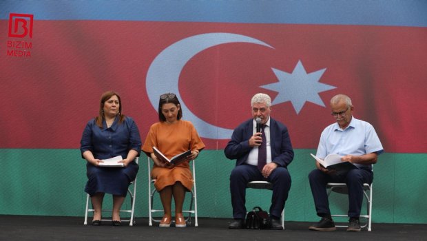 Xurşidbanu Natəvanın xatirəsi anıldı &ndash; FOTO