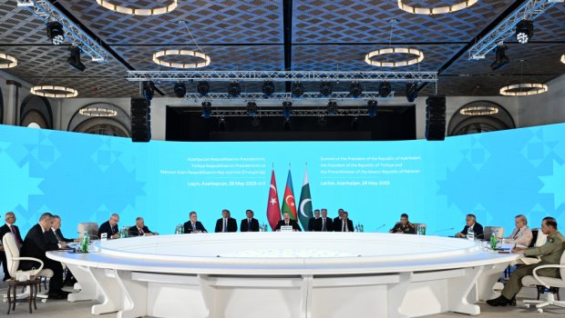 Laçında liderlərin tarixi zirvə görüşü –FOTO/VİDEO