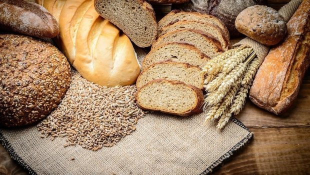 Qarında köp olduqda, imtina edilməli olan qidalar açıqlandı